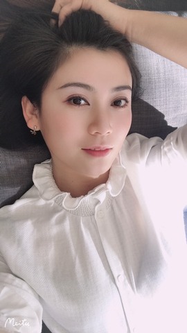 ❤❤梓萱纯粹唱歌主播照片
