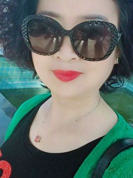 👄迷人小妖💅主播照片