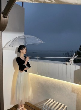 开朗！主播照片