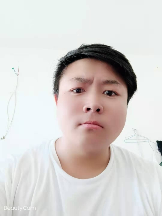 大白白111的主播照片