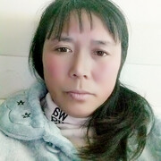 女多多多海报