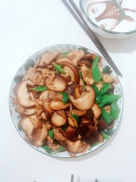 寵儿感恩有你主播照片