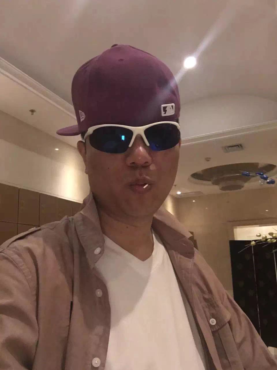 ♬茄酒人生♫主播照片