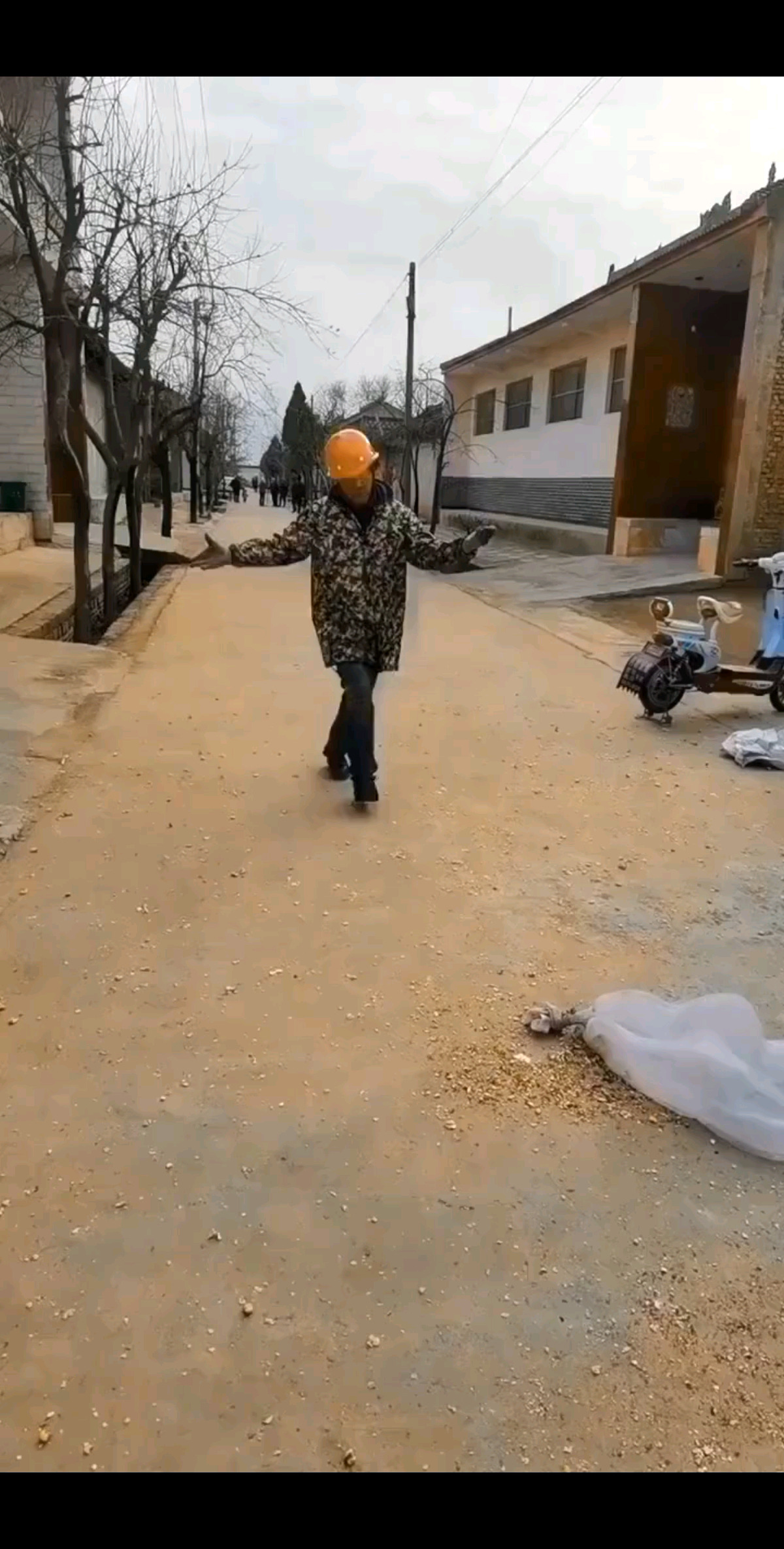 /顶/顶/顶