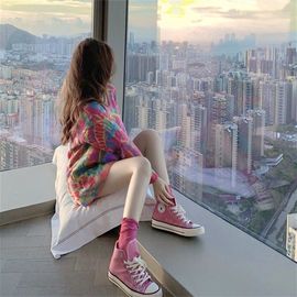 小奶猫谢谢哥哥们主播照片