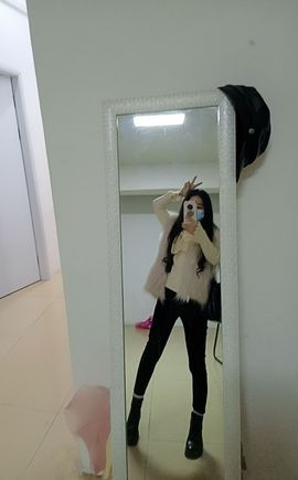 👑䒕暖宝好运旺旺旺主播照片