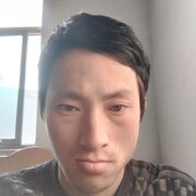 我是王鑫32岁男青年