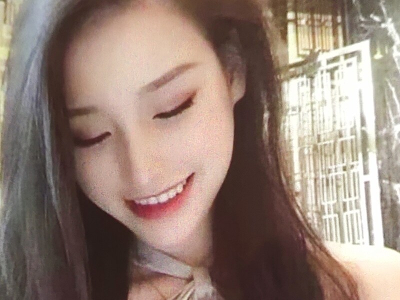 小萌🍒的主播海报