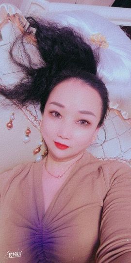 香水💤🍂🍃主播照片