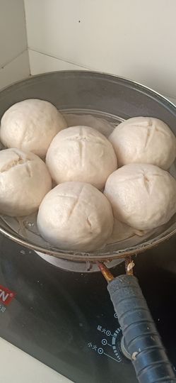 倾听落雨4806主播照片