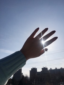 遇见❥暂休主播照片