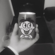 博丶红颜一笑