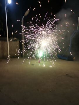 小鑫唱情歌主播照片