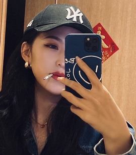 木子！小安主播照片