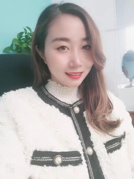 新人米儿主播照片