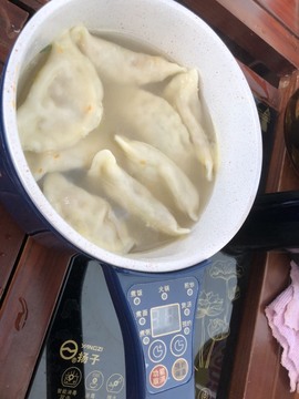 小海屯🐬李主播照片
