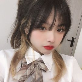 菜菜溜啦主播照片
