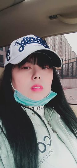 梦落梧桐主播照片