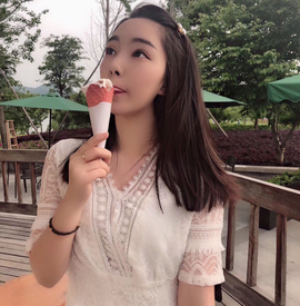 离🧸主播照片