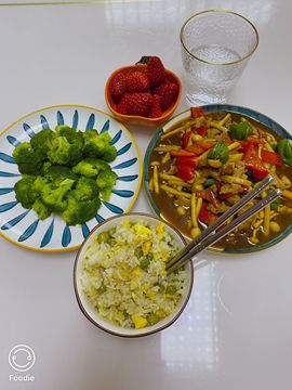 ♚~小巴豆~贪财好色的图片