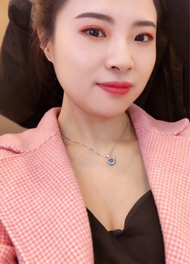 唯爱🌺小艾主播照片