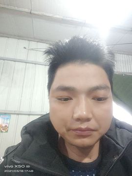 谢ッ晓峰主播照片