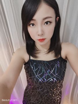如嫣休休休主播照片