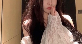 蓝小莓小朋友主播照片