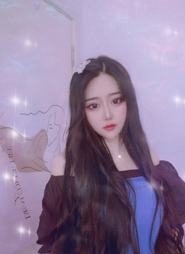 小小西521主播照片
