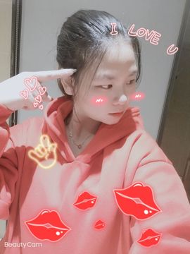 李欣love主播照片