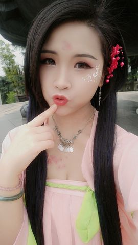 茶茶大吉大利的图片