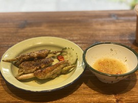 安静唱歌的䒕麻花我白主播照片