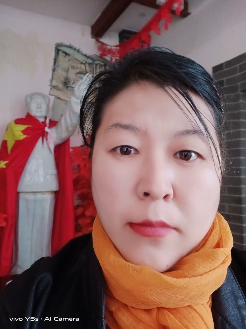 M莫名奇妙的主播照片