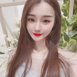 阳阳💕休主播照片
