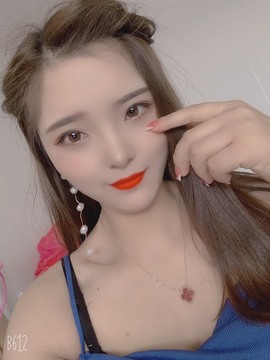 软绵绵小公举主播照片