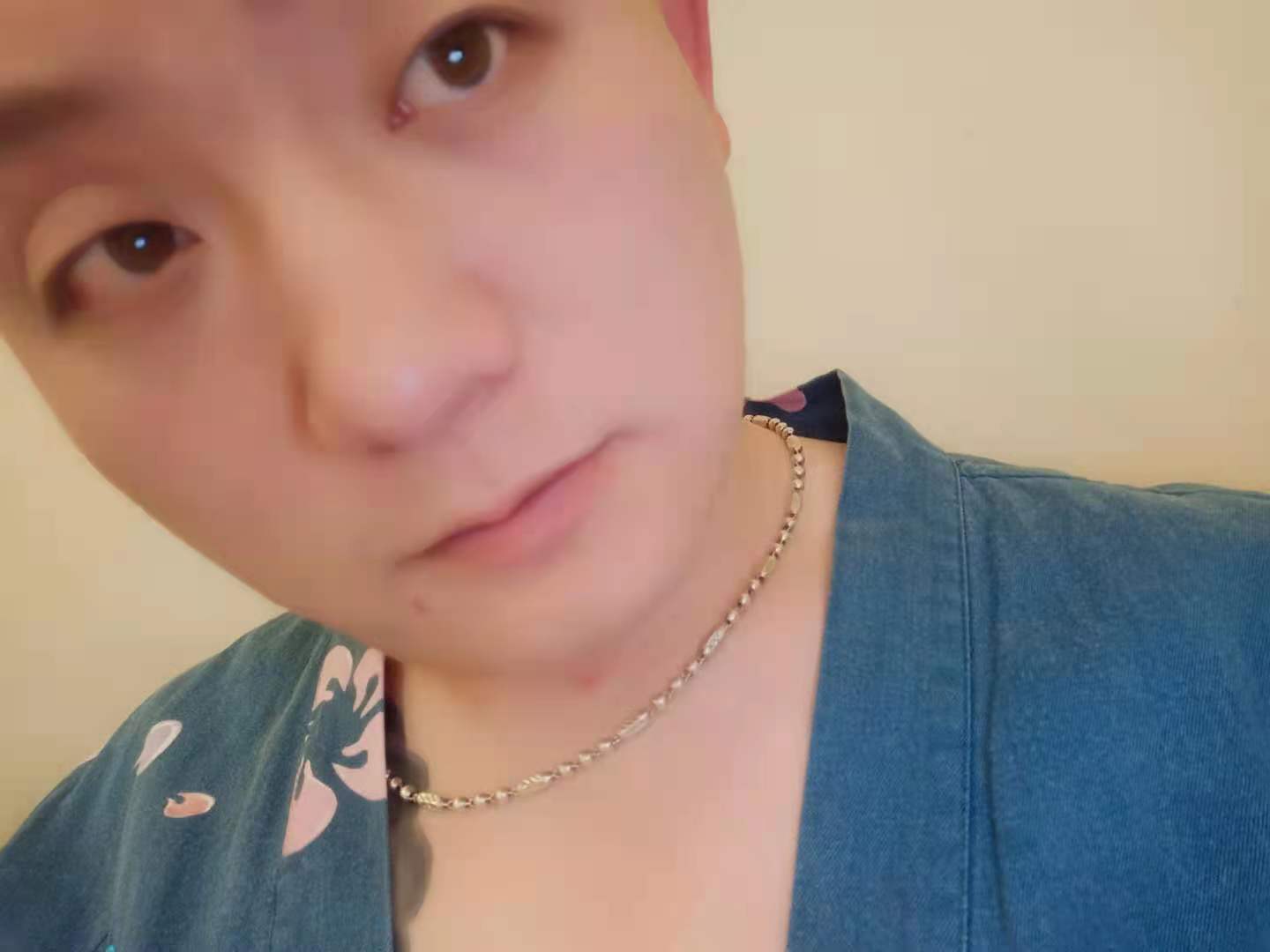 天、横闯平台♥的主播照片