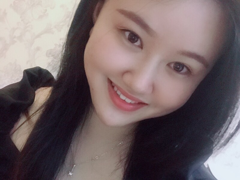 小老师甜甜的主播海报