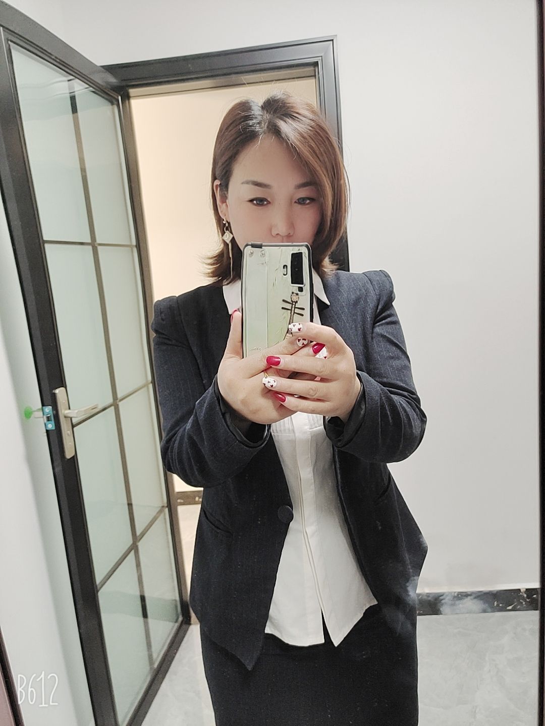 冰💄心🌷主播图片