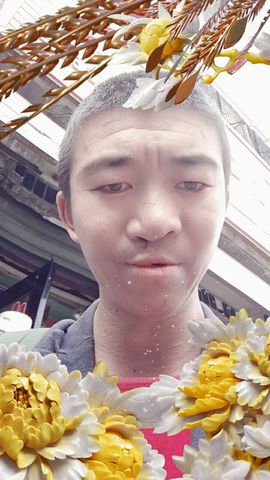 MobG李明亮主播照片