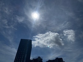 安静唱歌的䒕麻花我白主播照片
