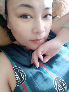 活宝黑妮主播照片