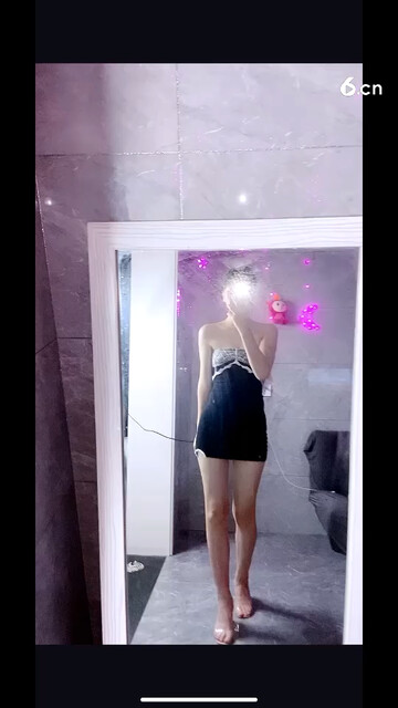 你们的女朋友已上线[/滑稽]