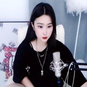 锤妹儿新人求保护海报