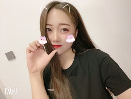 小小颖～主播照片