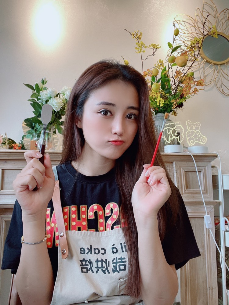 跑调嘉💟晚上见的图片
