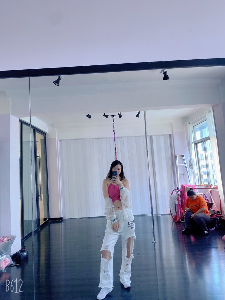 婉婉回来了主播照片