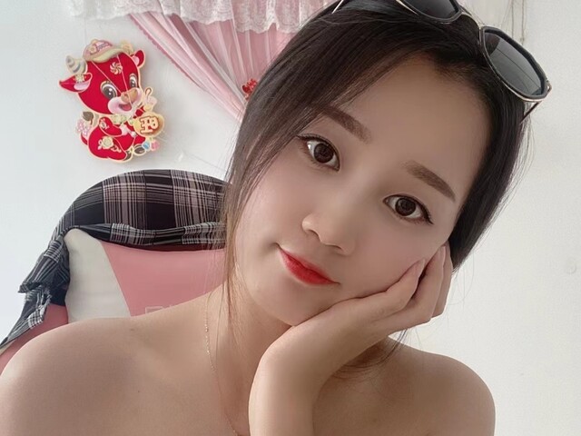 柚子吖吖海报