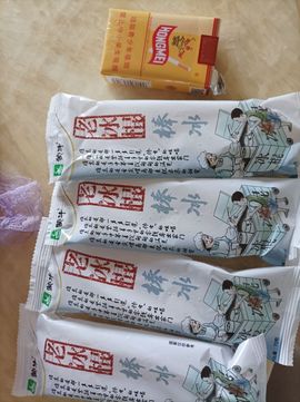 春来夏回秋不在的图片