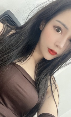 娜塔莎退主播照片