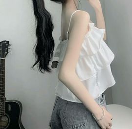 @一个神秘人主播照片